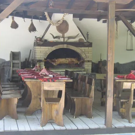 комплекс водопада Hotel Khrabrino