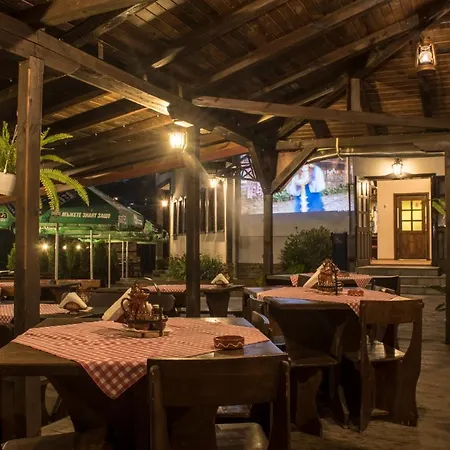 комплекс водопада