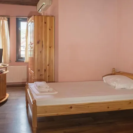 комплекс водопада Hotel 2*