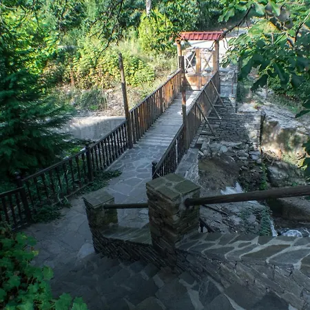 Szálloda комплекс водопада