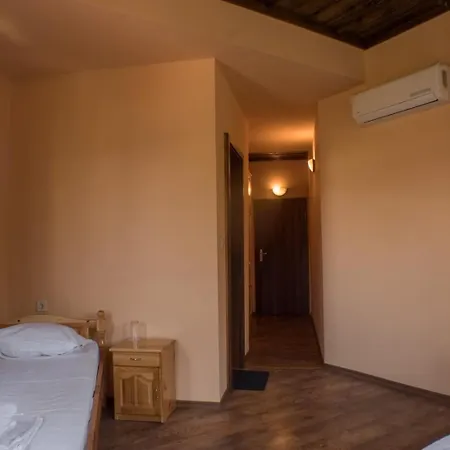 Hotel комплекс водопада 2*
