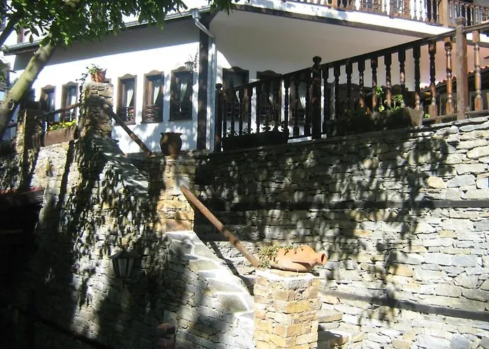 Хотел комплекс водопада