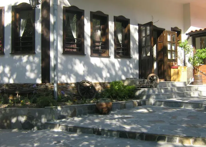 комплекс водопада Хотел 2*