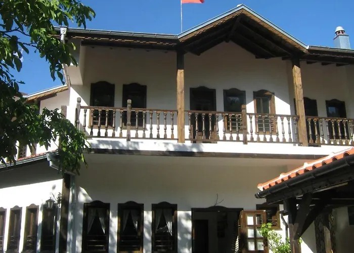 комплекс водопада Хотел